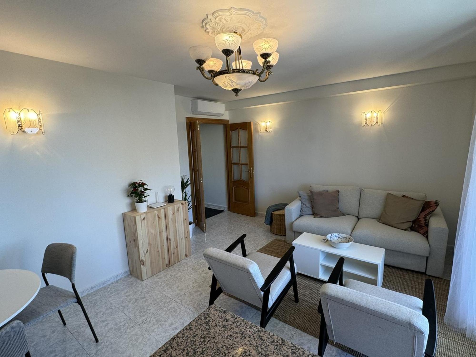 Beachfront Apartment With Terrace And Seaviews Fuengirola Exterior photo